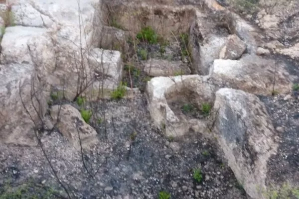 Protection of Hiram’s Tomb (Hnawei) gallery