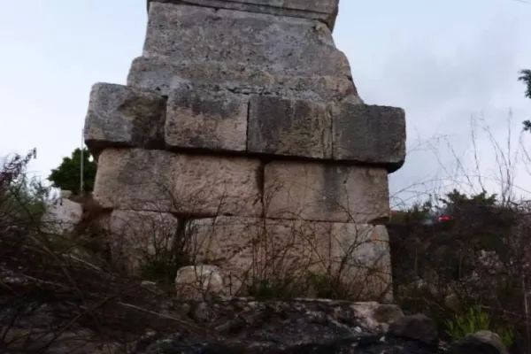 Protection of Hiram’s Tomb (Hnawei) gallery