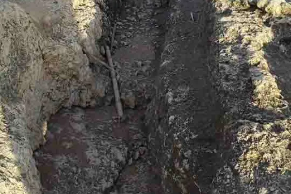 Adloun Beach: Rock-Cut Salt Pans and Basins, and a Haven for Sea Turtles gallery